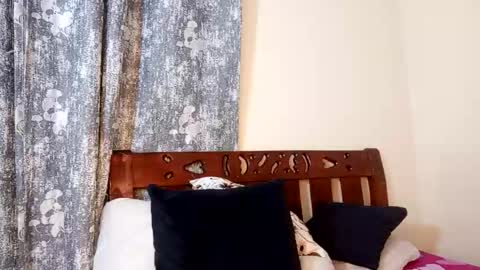 Shante online show from October 11, 9:28 pm