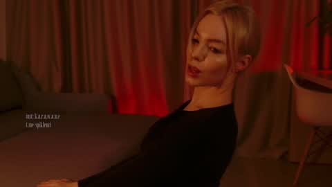 Elizabeth online show from January 21, 5:30 pm