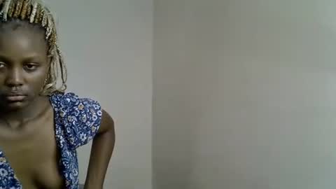 Tashy online show from October 19, 4:36 am