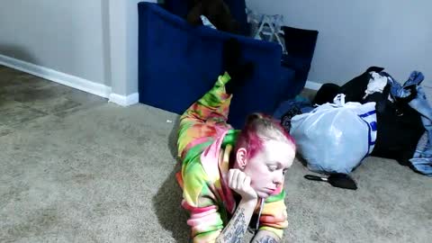 sriley386444137 online show from February 16, 7:26 am