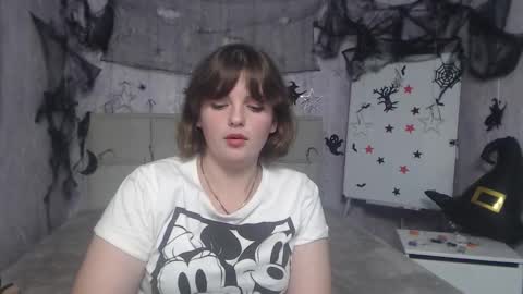 Snapshot of staceylex chatting on October 21, 8:40 am Stacey online show from October 21, 8:40 am
