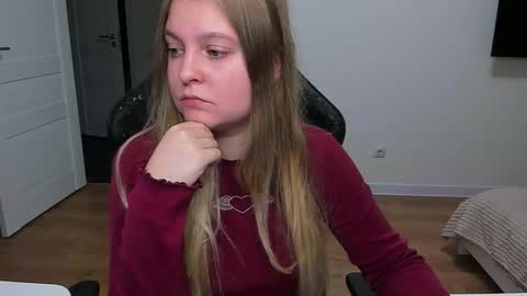 Snapshot of stacy_miraclee chatting on October 25, 2:57 pm Stacy  online show from October 25, 2:57 pm