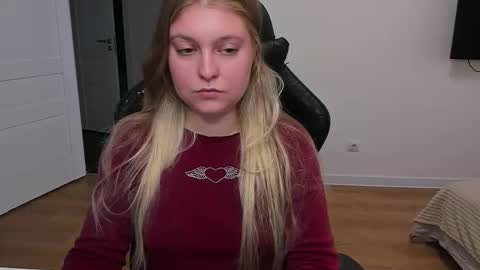 Snapshot of stacy_miraclee chatting on September 22, 2:26 pm Stacy  online show from September 22, 2:26 pm