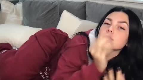 Stacy online show from November 21, 7:27 pm