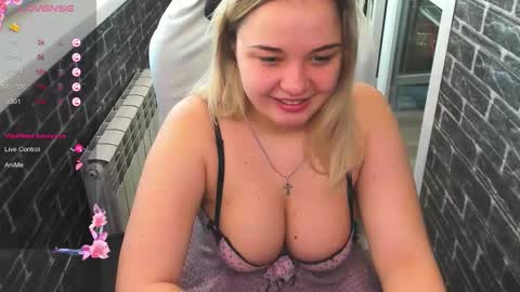 stasyasunshine online show from February 25, 3:27 am