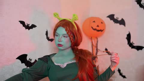 Stella online show from October 27, 12:50 am