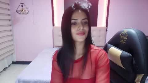 stephany_rodriguez_ online show from February 24, 12:35 pm