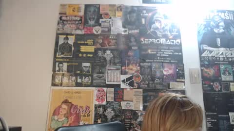 sthefanie__ online show from March 9, 11:25 pm