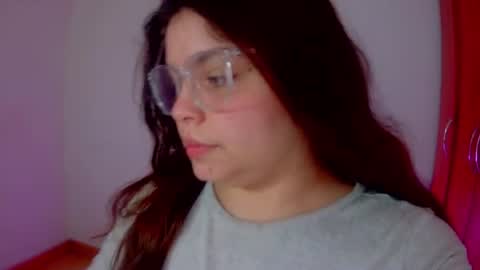 Megafoxbigass33 online show from November 14, 4:07 pm