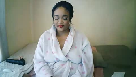 stormie955 online show from September 12, 7:07 am