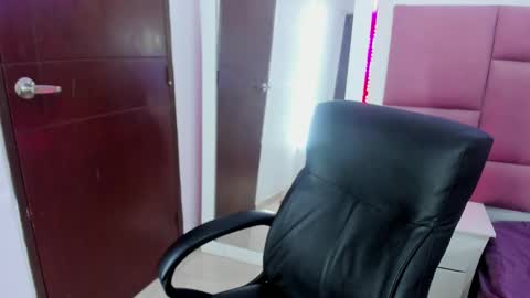 Sweety Stormi  online show from February 12, 4:54 am