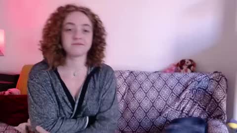 Strawberrylotsacake online show from November 8, 3:28 pm