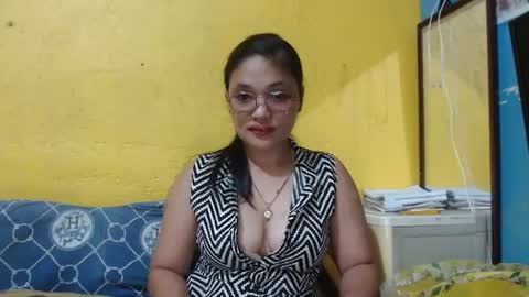 Snapshot of stunningamanda chatting on January 16, 10:53 am stunningamanda online show from January 16, 10:53 am