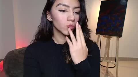 Zoe online show from February 14, 8:15 pm