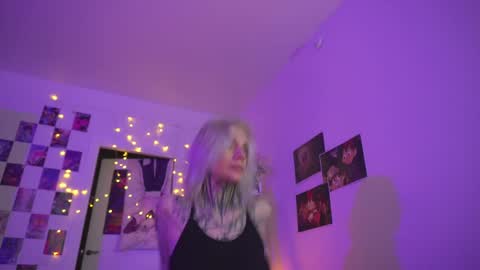 succubus_66 online show from January 26, 10:34 am