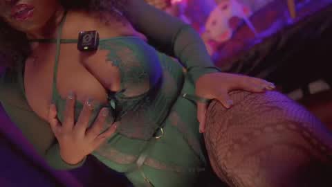 Succubus RoseMilk online show from October 16, 11:18 pm