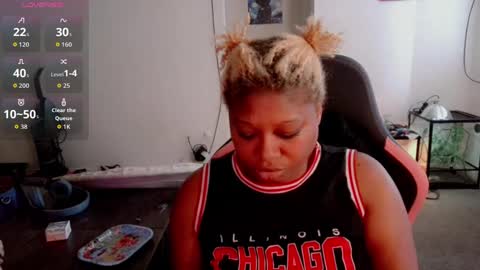 Snapshot of sugarbearlove87 chatting on October 6, 5:40 pm lexi love online show from October 6, 5:40 pm