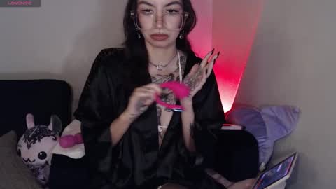 Sugar online show from December 2, 2:35 am