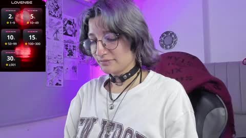 Snapshot of sukifuyu__ chatting on February 7, 12:39 pm    online show from February 7, 12:39 pm