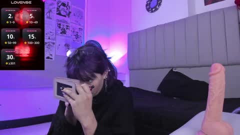 Snapshot of sukifuyu__ chatting on January 13, 12:13 pm    online show from January 13, 12:13 pm