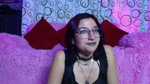 Snapshot of sukifuyu__ chatting on October 6, 3:34 am    online show from October 6, 3:34 am