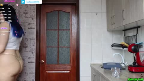 Tina. Im topless model  online show from January 27, 9:02 am