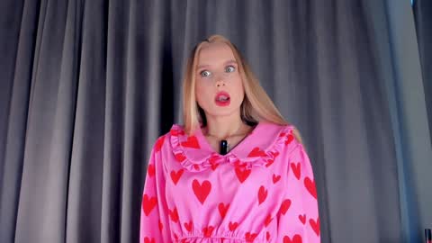 Selena or Just LenaI try to be myselfBEST PATTERN 15TK  25TK 100TK 252TK online show from December 18, 4:53 am