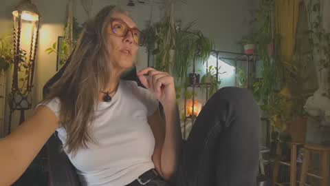 Hi Im Sunnie - Next show Friday August 1 online show from January 10, 5:12 am