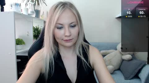 Naomi online show from October 7, 10:52 am