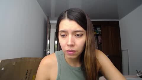 Susana online show from October 19, 7:49 pm