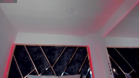 susanahenao online show from October 14, 7:05 pm