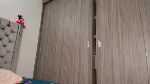 Andrea online show from November 13, 2:10 am