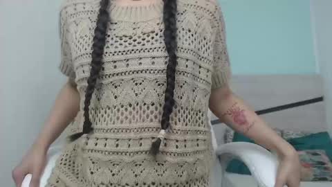 sussy leon online show from December 13, 1:55 pm