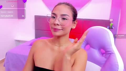 sussy_sweet4u online show from October 4, 10:54 am