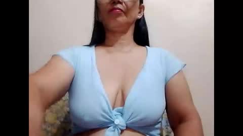 suzzie_hot online show from February 24, 10:24 am