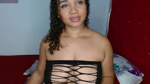 Snapshot of sweet__candy_ chatting on October 10, 3:22 am Sweet Candy  online show from October 10, 3:22 am