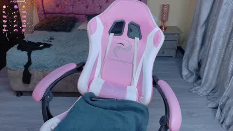 sweet__thang online show from October 13, 9:56 am