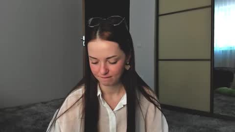 Christina online show from February 5, 10:18 am