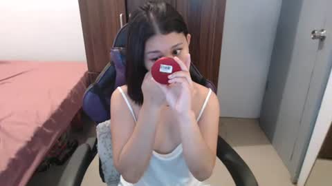 sweet_cassyxx online show from February 4, 9:56 am