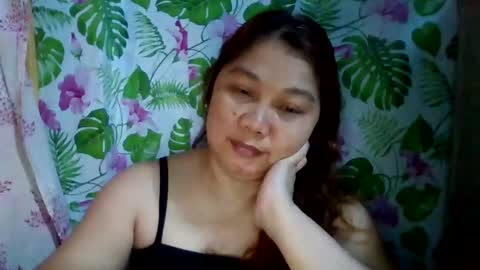 sweet_kayley online show from December 2, 7:10 am