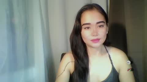 Snapshot of sweet_laika chatting on October 23, 5:41 pm LAIKA online show from October 23, 5:41 pm