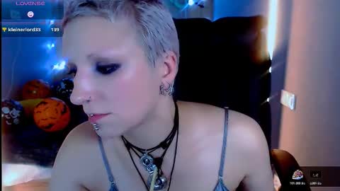 sweet_n_strong online show from October 27, 2:01 pm