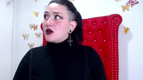 sweet_poison_666 online show from November 17, 11:16 pm