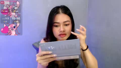 Leah online show from February 27, 1:17 pm