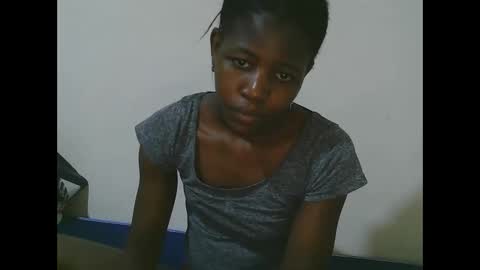 Snapshot of sweet_tattiana chatting on October 22, 6:18 am Tatty online show from October 22, 6:18 am