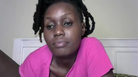 sweetandria_ online show from January 6, 12:59 am