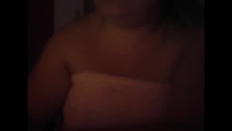 sweetapple808216 online show from December 17, 7:59 pm