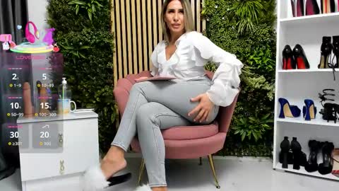 Cherry online show from November 14, 7:19 am