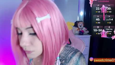       Independent model online show from November 19, 10:04 am