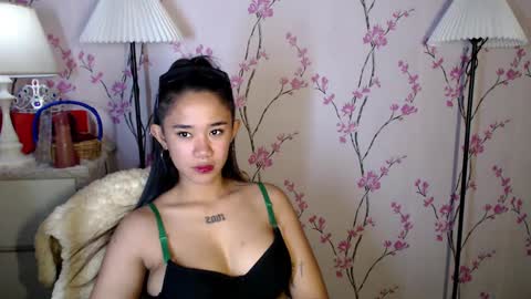 Danni online show from January 6, 6:36 am